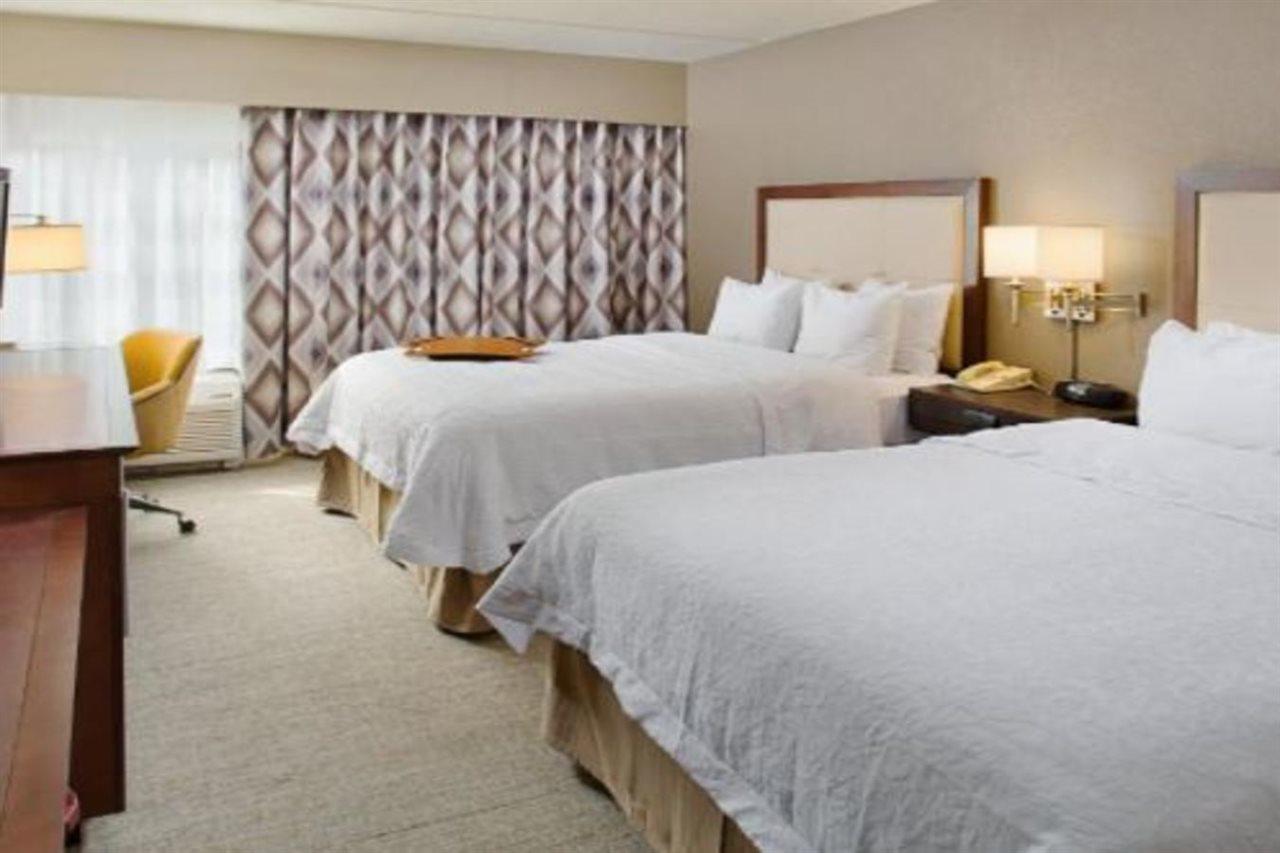 Hampton Inn Philadelphia/Willow Grove Buitenkant foto