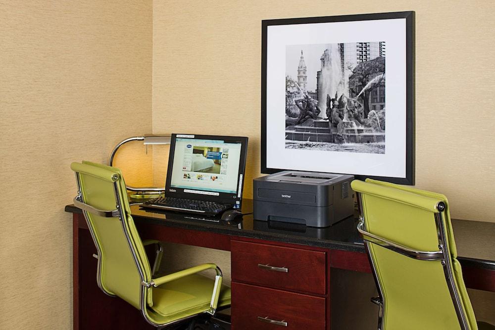 Hampton Inn Philadelphia/Willow Grove Buitenkant foto