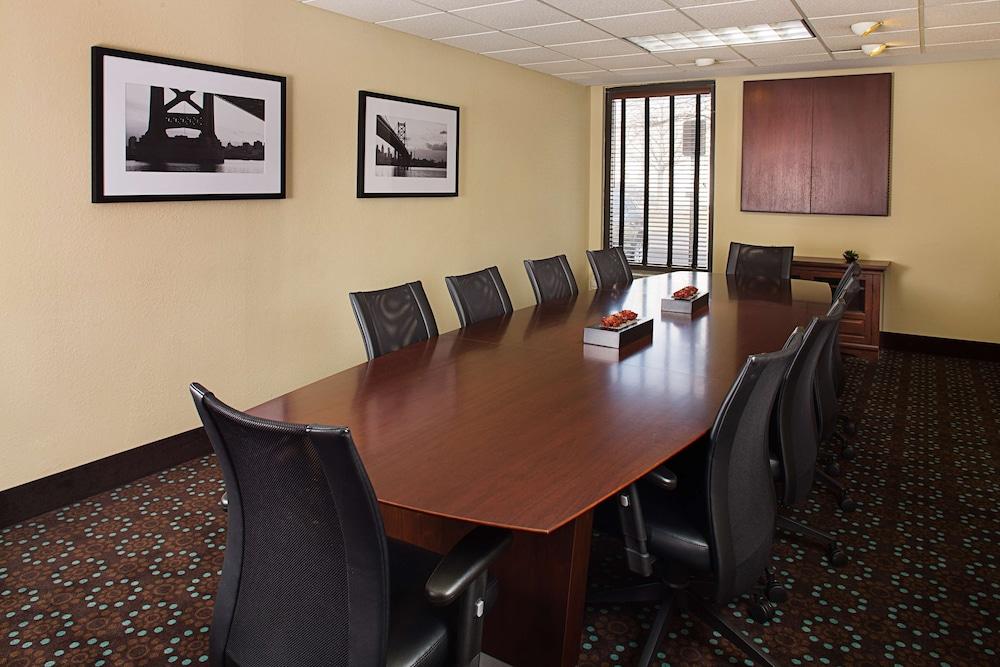 Hampton Inn Philadelphia/Willow Grove Buitenkant foto