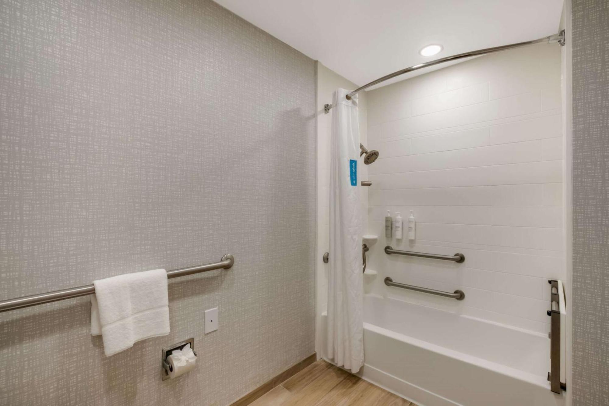 Hampton Inn Philadelphia/Willow Grove Buitenkant foto